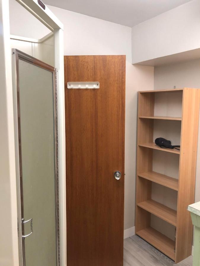 Cozy Guest Home Close To Downtown Vancouver Sights & Subway Station Extérieur photo